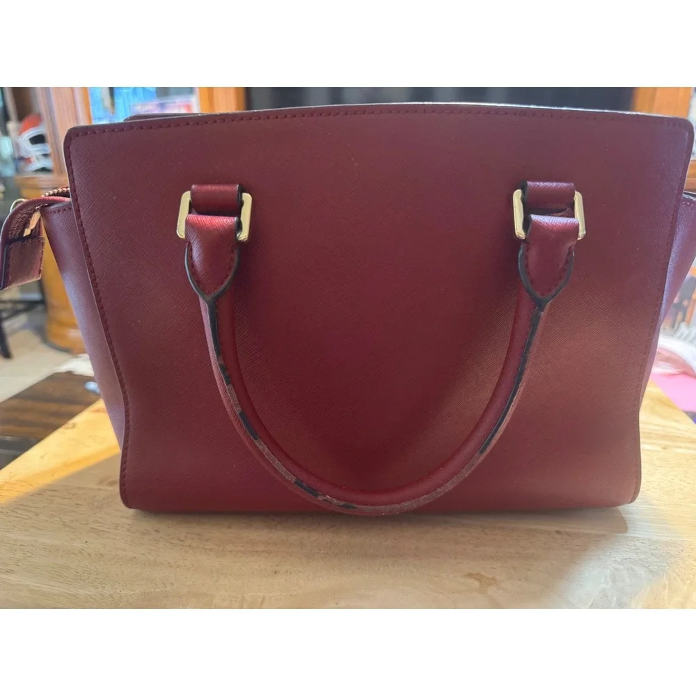 Michael Kors Savannah Saffiano Leather Satchel Burgundy Handbag Red Silver Tone